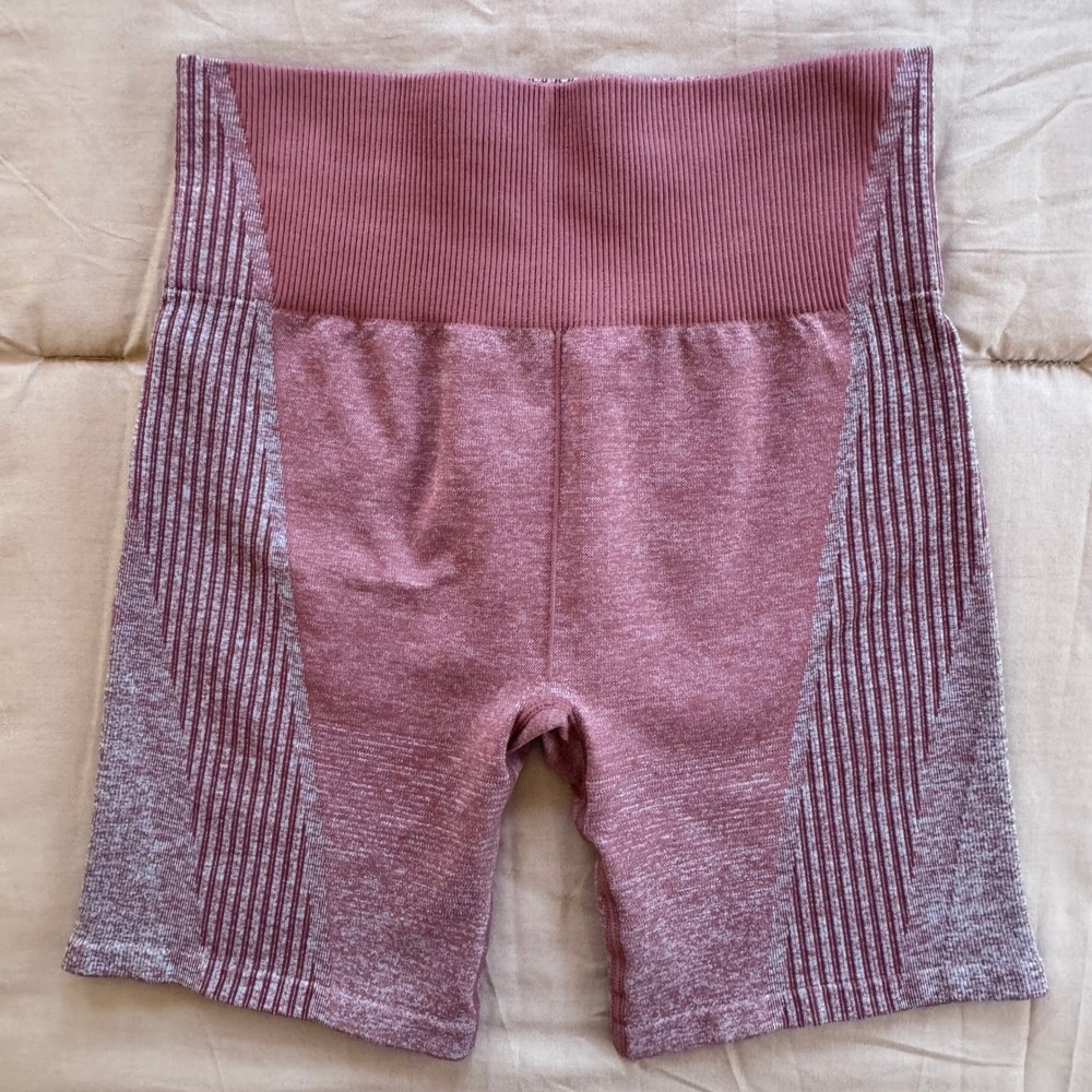 Fabletics Womens Seamless High Waisted Athletic Shorts Pink Marled SO2253107 - Picture 3 of 9